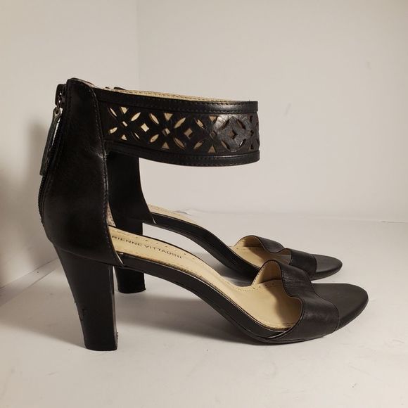 𝅺adrienne Vittadini Heels, sz. 7.5 - Picture 1 of 9